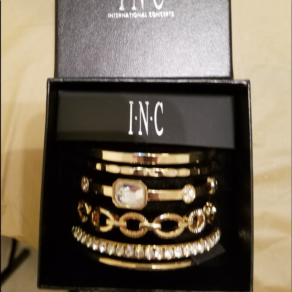 INC Multi Bangle Gold Set